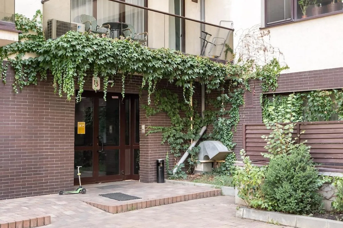Apartment Vivando - Sunny 1Br - Green View Balcony - Parking Bucharest